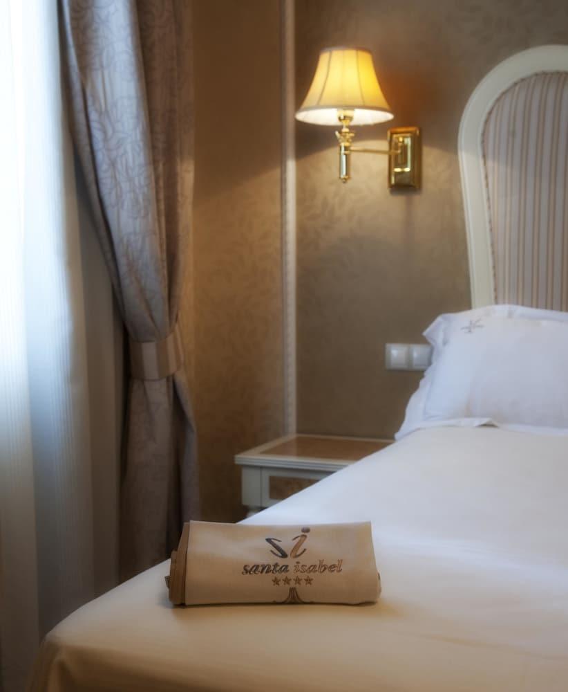 Hotel Santa Isabel Αλμπαθέτε Εξωτερικό φωτογραφία