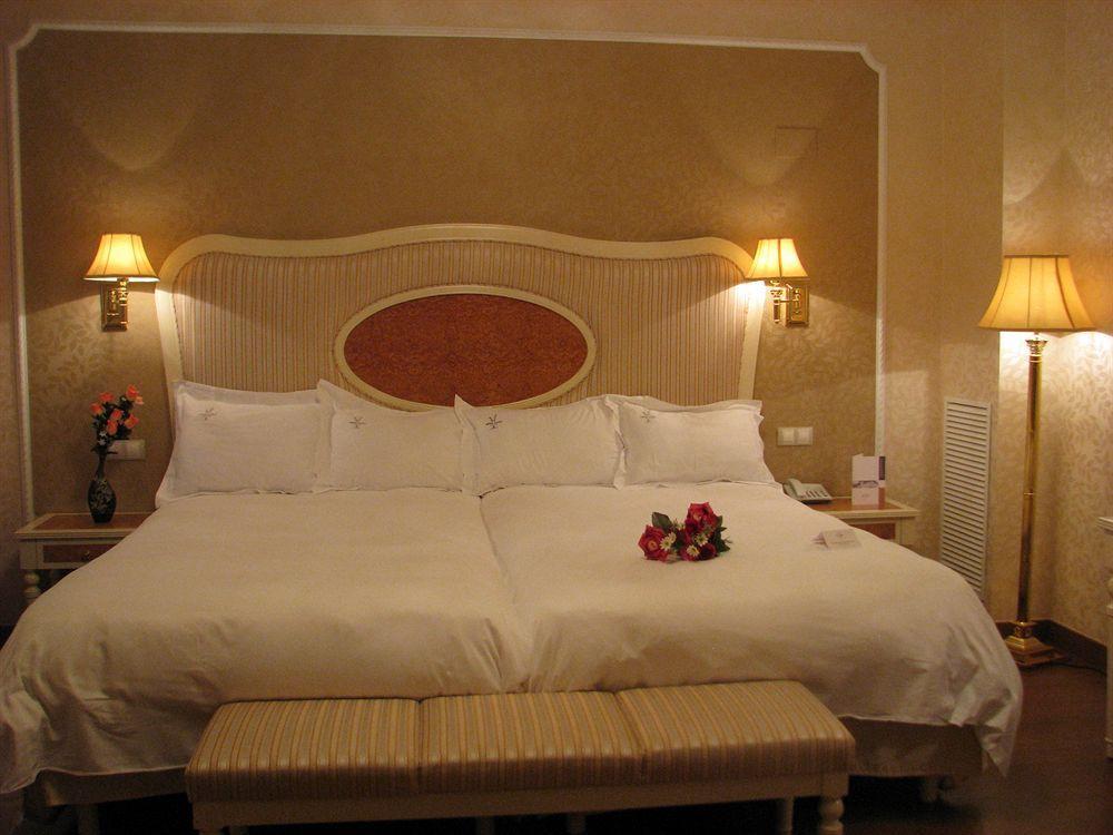Hotel Santa Isabel Αλμπαθέτε Εξωτερικό φωτογραφία