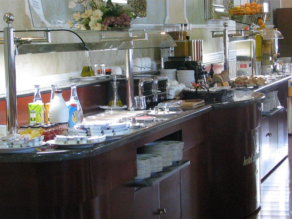 Hotel Santa Isabel Αλμπαθέτε Εξωτερικό φωτογραφία