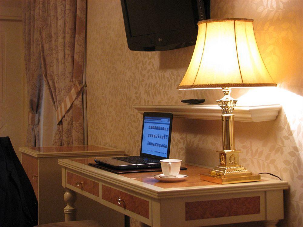 Hotel Santa Isabel Αλμπαθέτε Εξωτερικό φωτογραφία