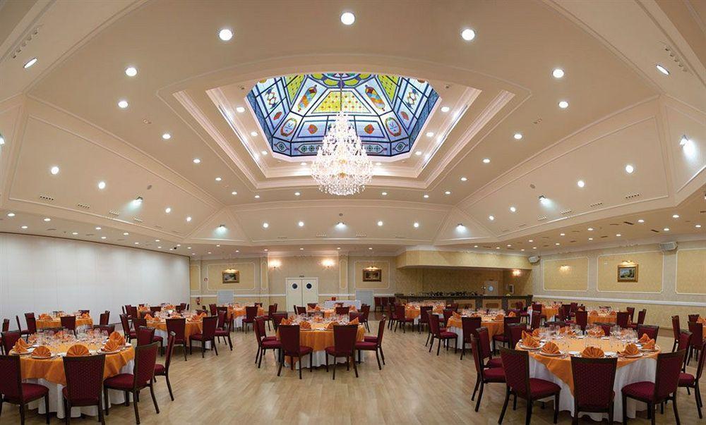 Hotel Santa Isabel Αλμπαθέτε Εξωτερικό φωτογραφία