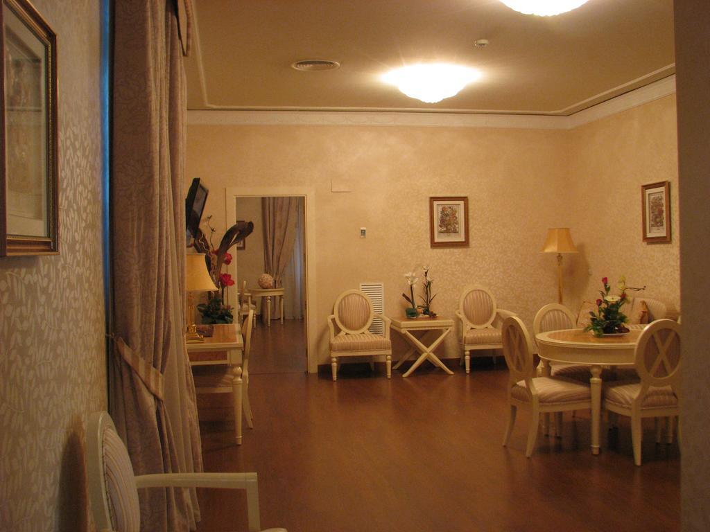 Hotel Santa Isabel Αλμπαθέτε Εξωτερικό φωτογραφία