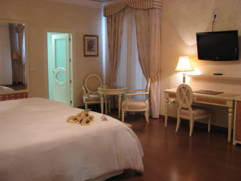 Hotel Santa Isabel Αλμπαθέτε Εξωτερικό φωτογραφία
