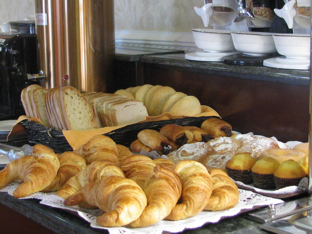 Hotel Santa Isabel Αλμπαθέτε Εξωτερικό φωτογραφία