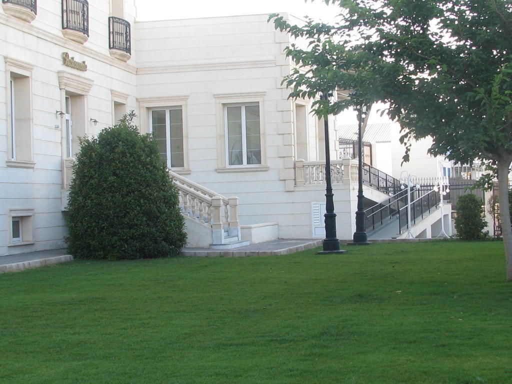 Hotel Santa Isabel Αλμπαθέτε Εξωτερικό φωτογραφία