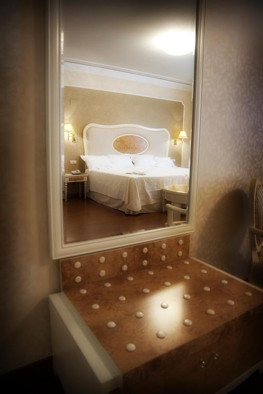 Hotel Santa Isabel Αλμπαθέτε Εξωτερικό φωτογραφία